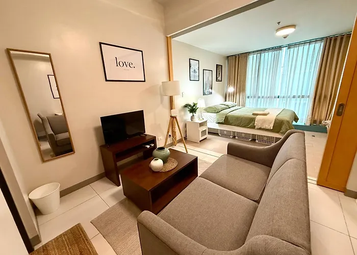 The Vibe Bgc Uptown Apartment Manila
